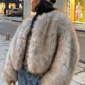 Grosse veste en fausse fourrure pour femme